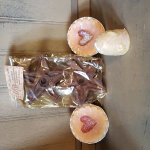 Lot of wax melts and candle